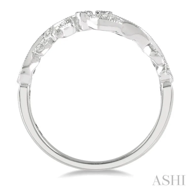 1/10 Ctw Round Diamond Wedding Band in 14K White Gold