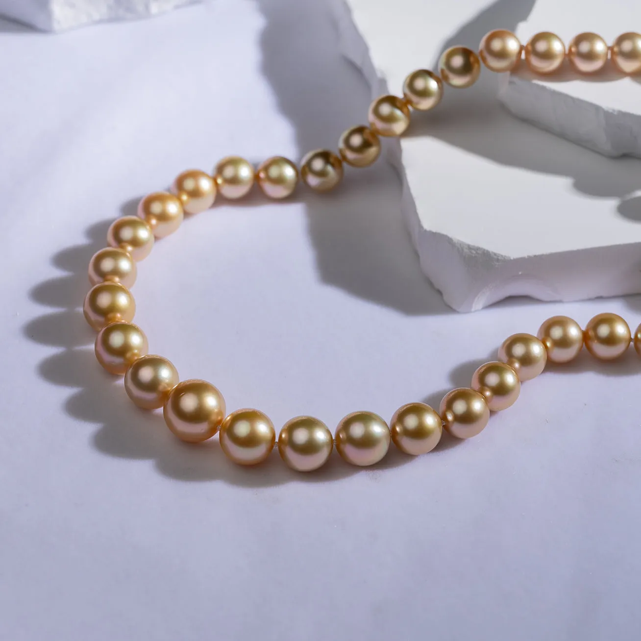 18k Aurora Moon Rainbow South Sea Golden Pearl Necklace KN00090