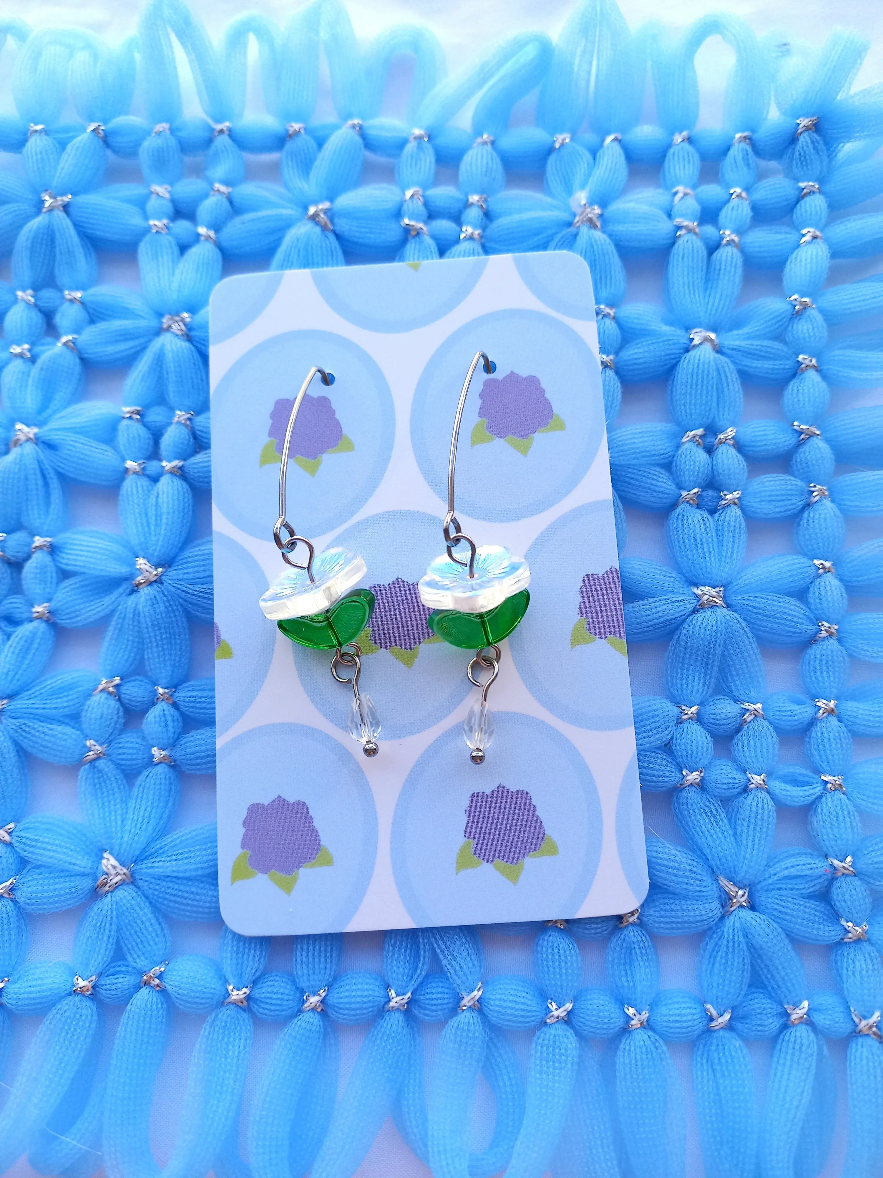 Clear Reflective Flower Drop Earrings | Flower Power