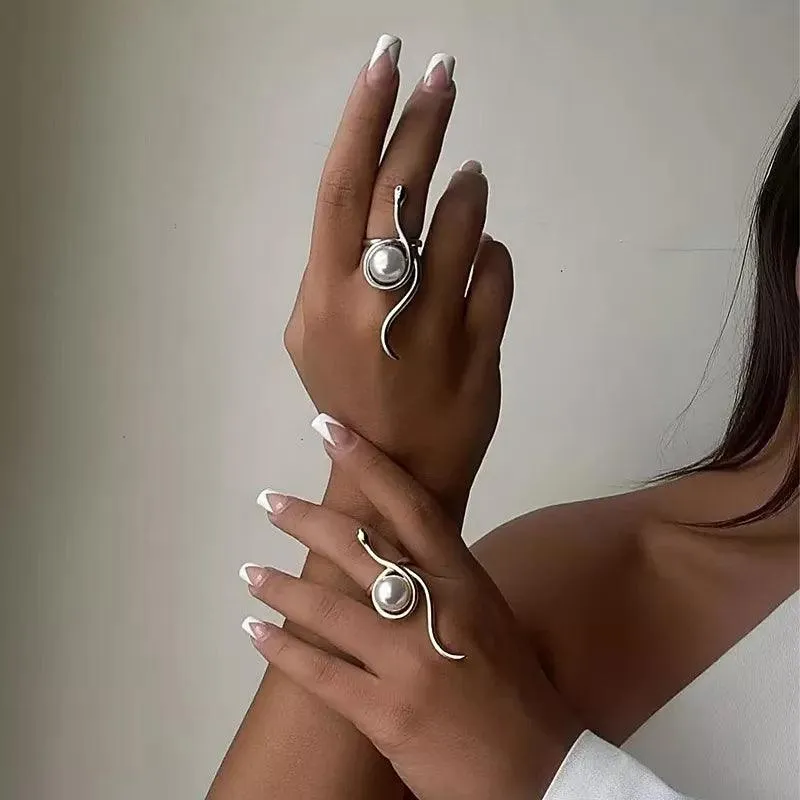 Jailyn Snake Pearl Ring