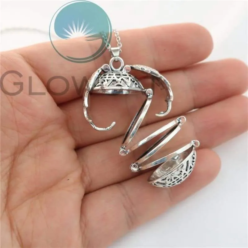 Magic 4 Photo Pendant Memory Floating Locket Necklace Angel Wings Flash Box Fashion Album Box Necklaces