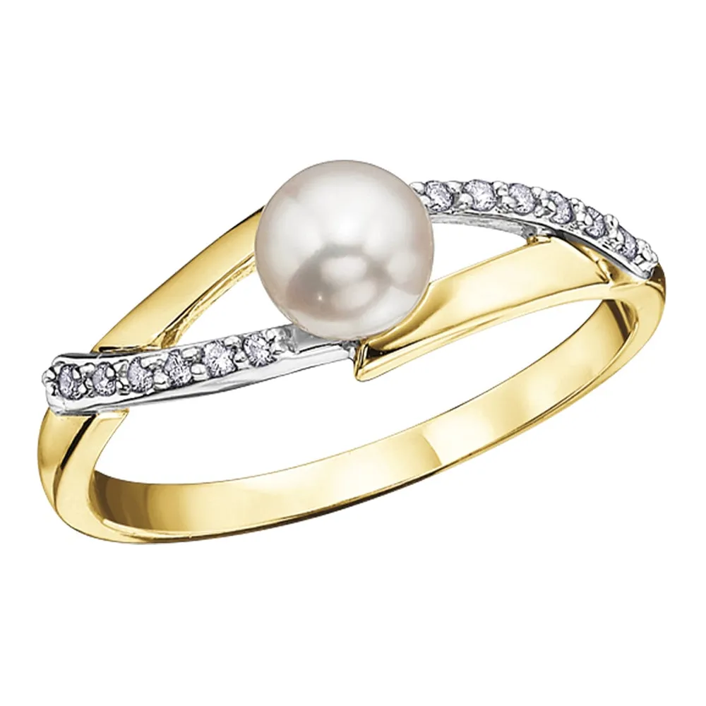 Pearl and Diamond Ring