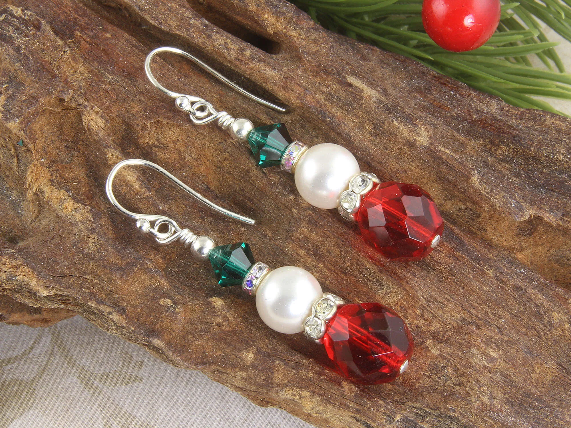 Red & Green Christmas Pearl Earrings