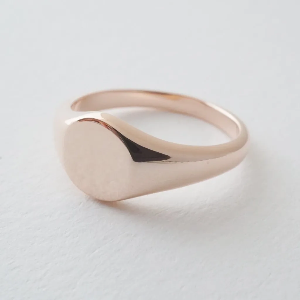 Taylor Signet Ring