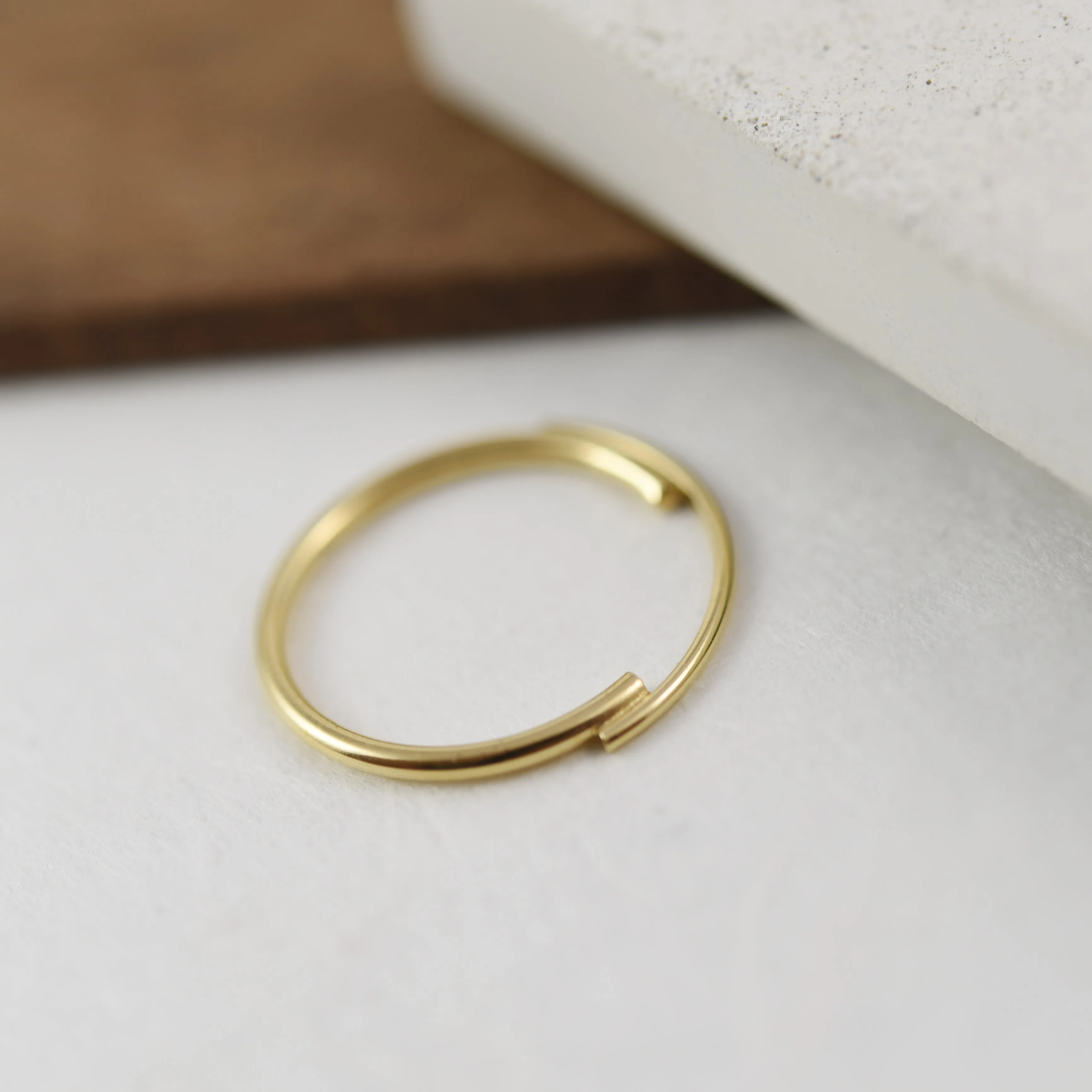 Thin gold plated silver Ring Featuring Interlocking Circle Arcs n°7